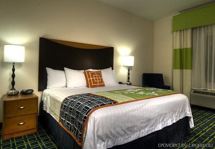 Fairfield Inn & Suites Auburn Opelika Habitación foto